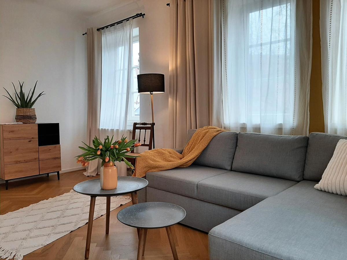 Apartment 4-6 Personen I 80Qm I Altstadt I Dachterasse I Parkplatz Straubing Exterior photo