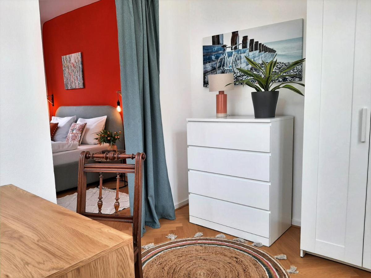 Apartment 4-6 Personen I 80Qm I Altstadt I Dachterasse I Parkplatz Straubing Exterior photo